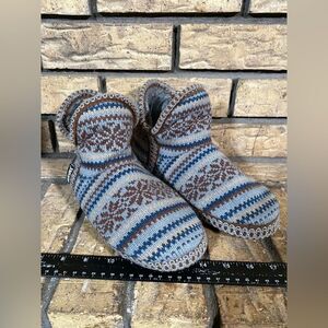 ‎Muk luk slipper booties